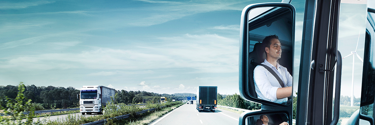 Tts-Motiv06-Fleet-Management-Solutions-Overall-Nebenschuss1-1200X400